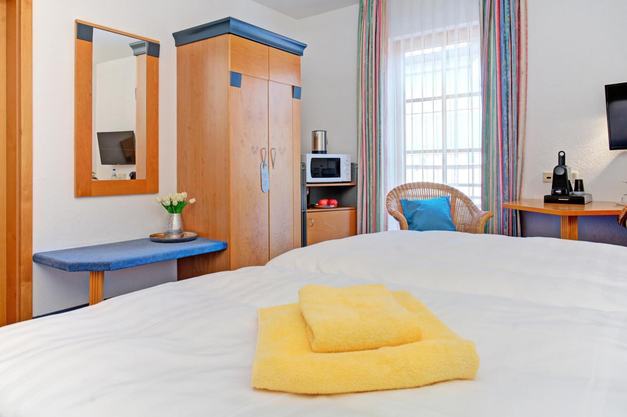 Apartment Landhotel Zum Storchennest Bann Eksteriør billede